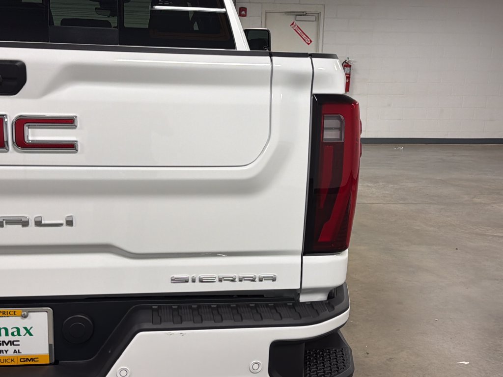 New 2026 GMC Sierra 3500 Denali w/ Denali Reserve Package AWD/4WD image 17