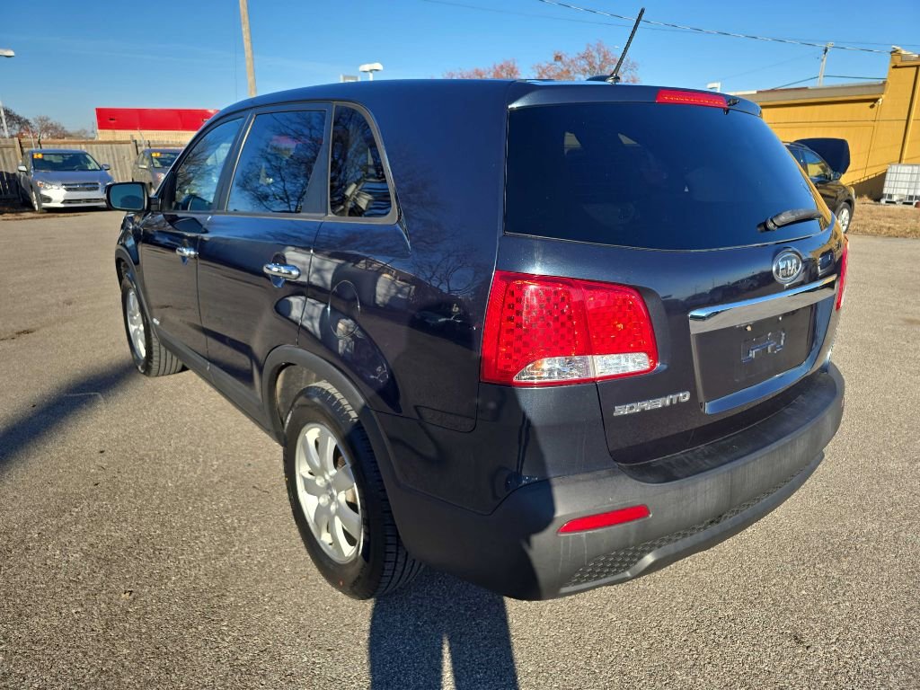 Used 2013 Kia Sorento LX image 7