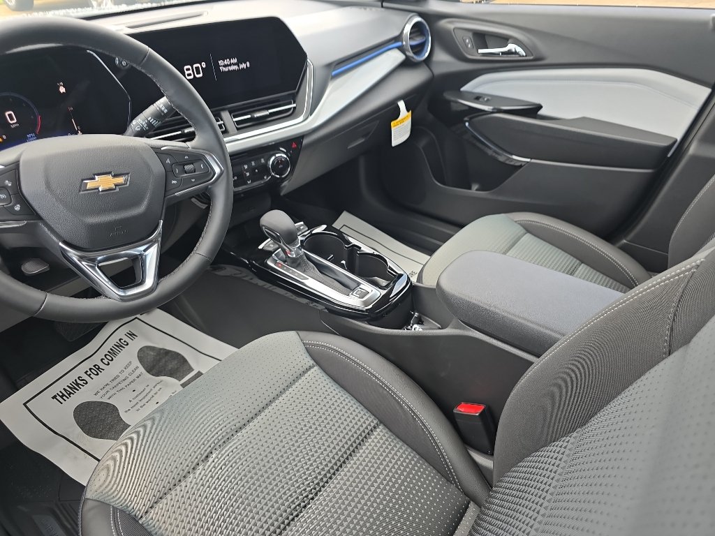 New 2026 Chevrolet Trax LT w/ Driver Confidence Package FWD image 9