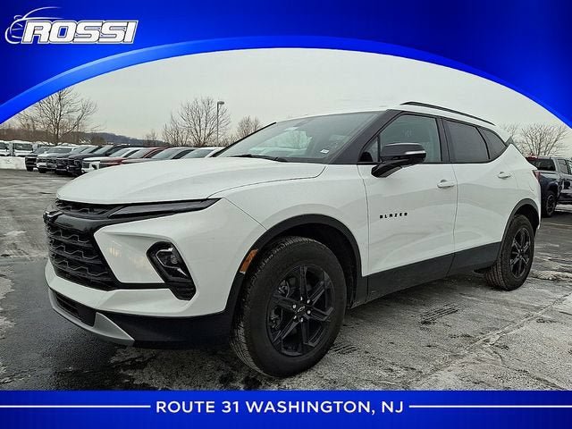 New 2026 Chevrolet Blazer LT w/ Sound & Technology Package AWD/4WD image 1