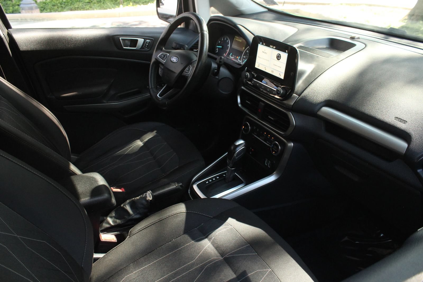 Used 2018 Ford EcoSport SE FWD image 24