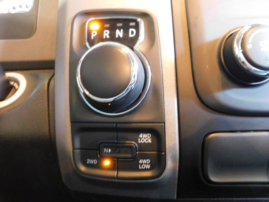 Used 2016 RAM 1500 Express AWD/4WD image 16