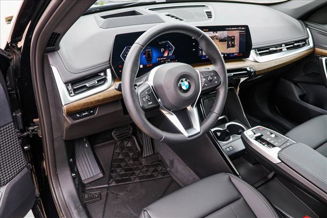 Certified 2025 BMW X1 xDrive28i w/ Technology Package image 10