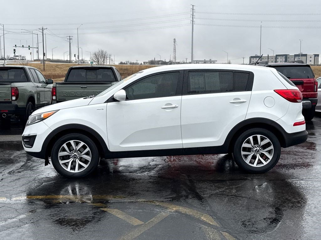 Used 2016 Kia Sportage LX image 8