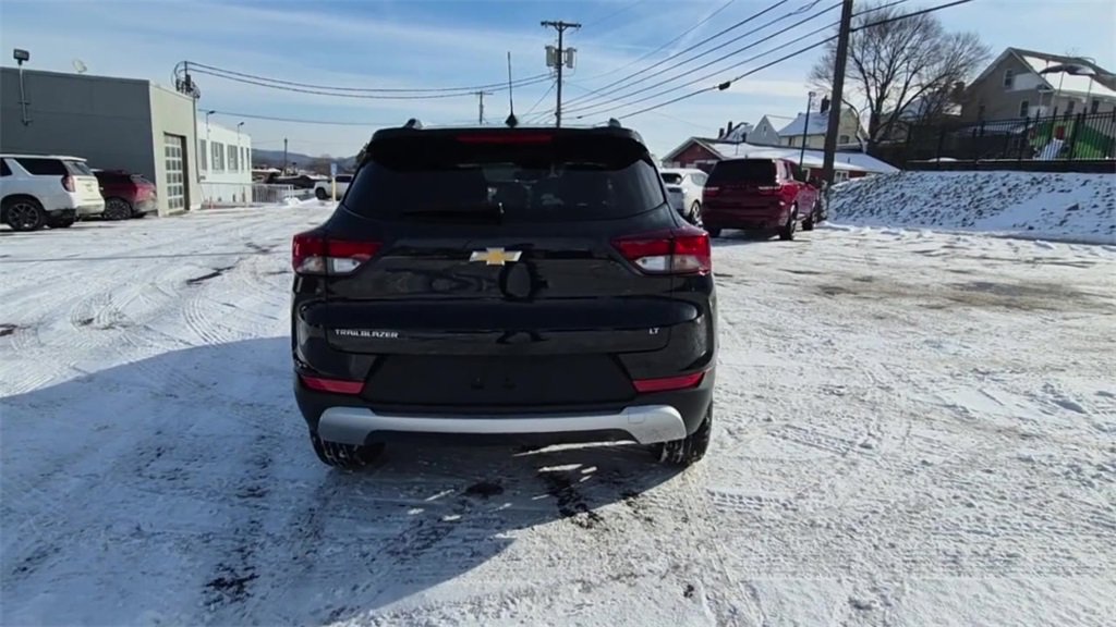 Used 2023 Chevrolet TrailBlazer LT w/ Convenience Package image 8