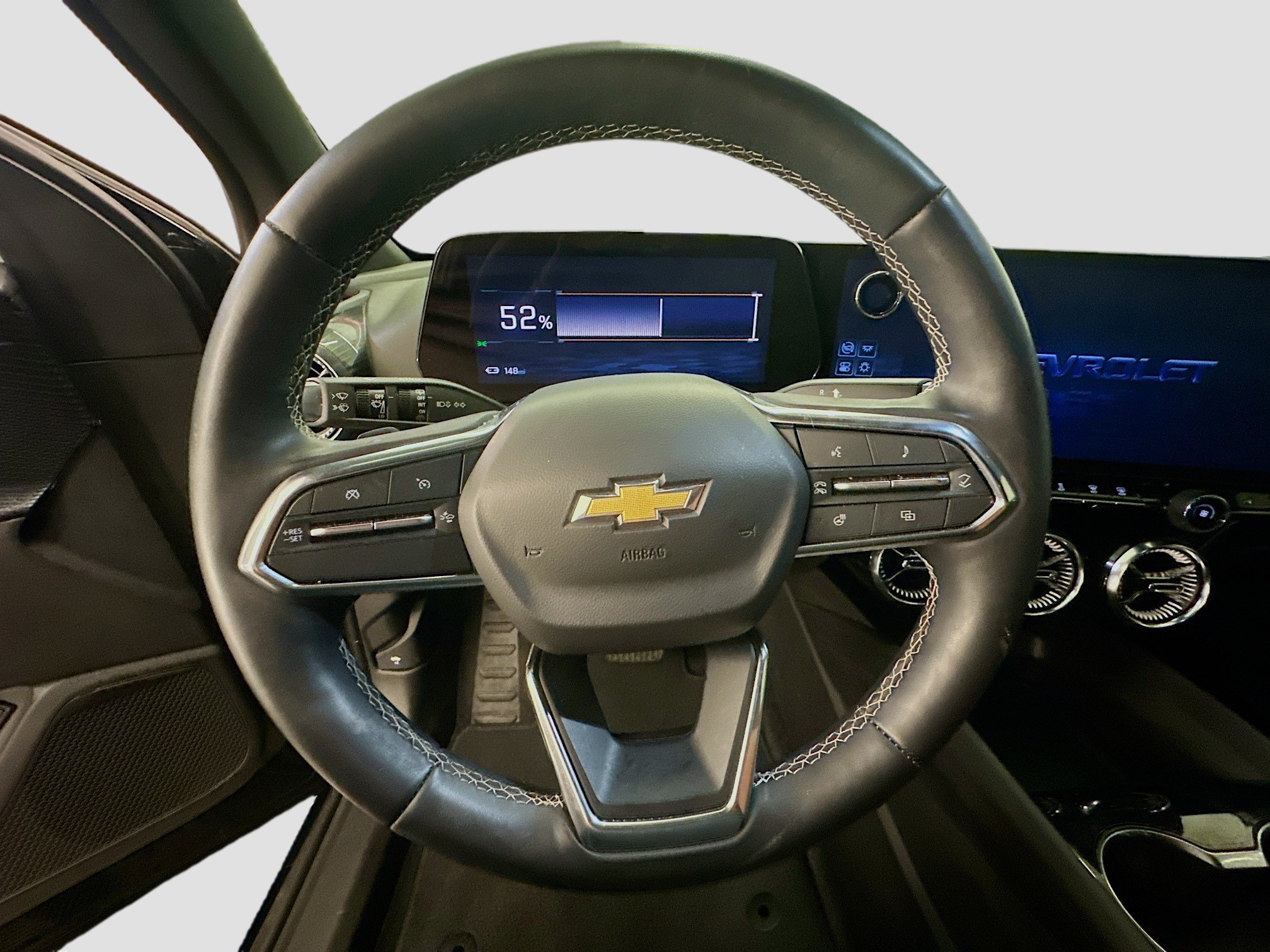 Used 2024 Chevrolet Blazer EV LT AWD/4WD image 18