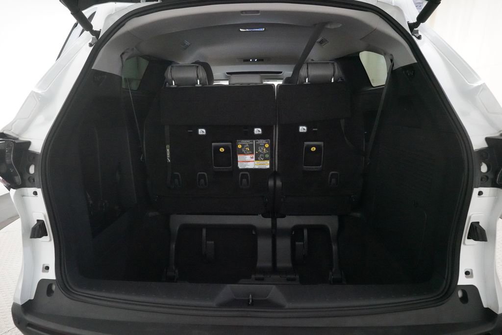 Used 2025 Toyota Sienna XLE FWD image 10