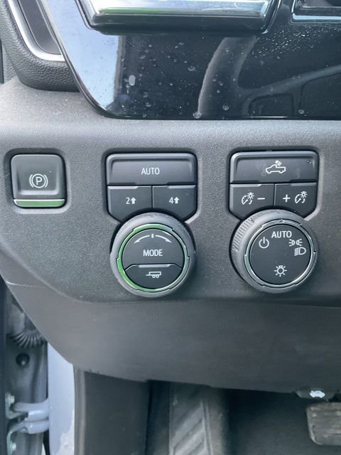 Used 2024 Chevrolet Silverado 1500 LT image 31