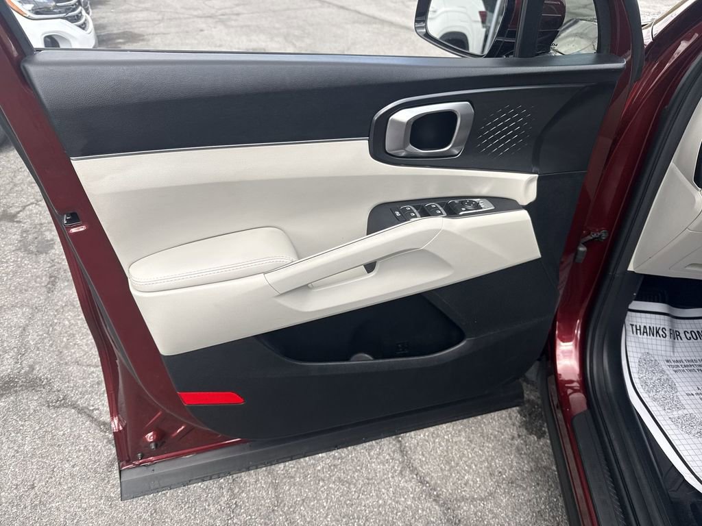 Used 2024 Kia Sorento S w/ Panoramic Sunroof Package AWD/4WD image 25