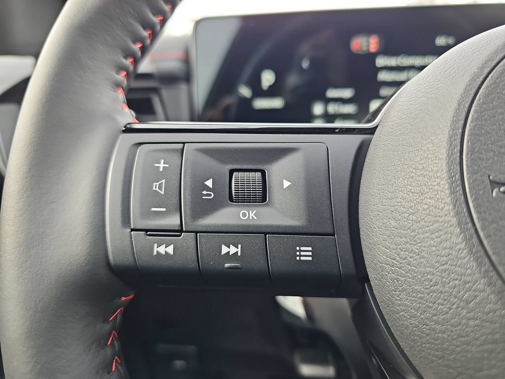 New 2026 Nissan Kicks SR w/ SR Premium Package FWD image 20