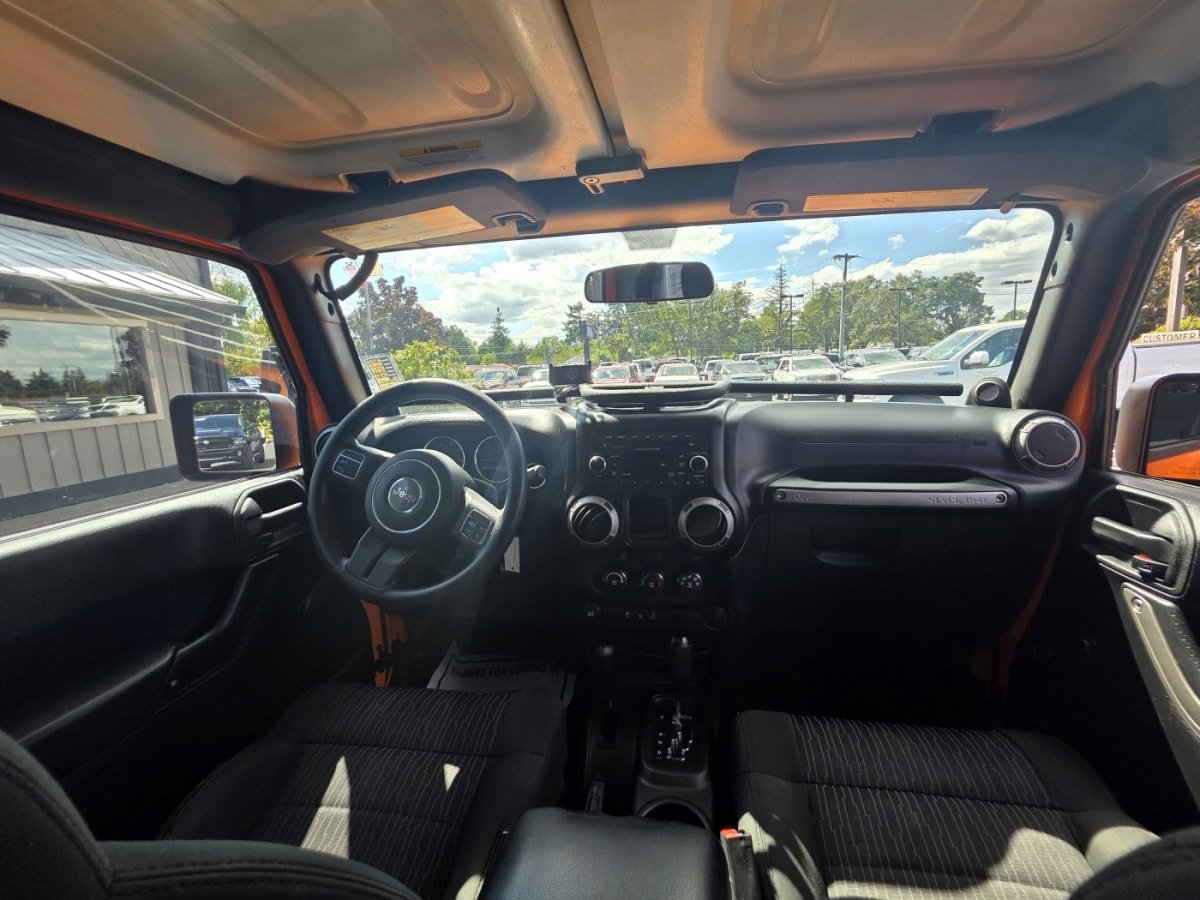 Used 2012 Jeep Wrangler Unlimited Sport w/ Trailer Tow Group AWD/4WD image 17