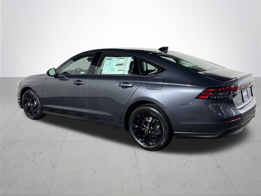 New 2025 Honda Accord SE image 8