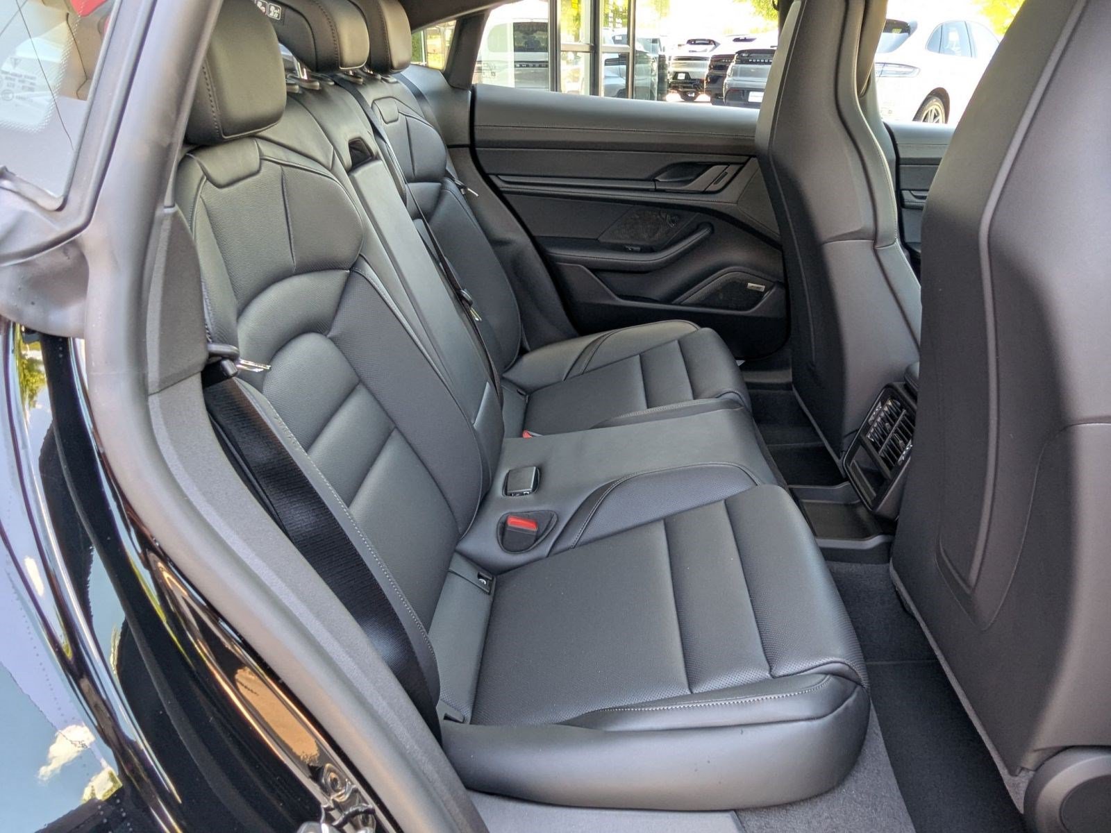 New 2026 Porsche Taycan 4S AWD/4WD image 23