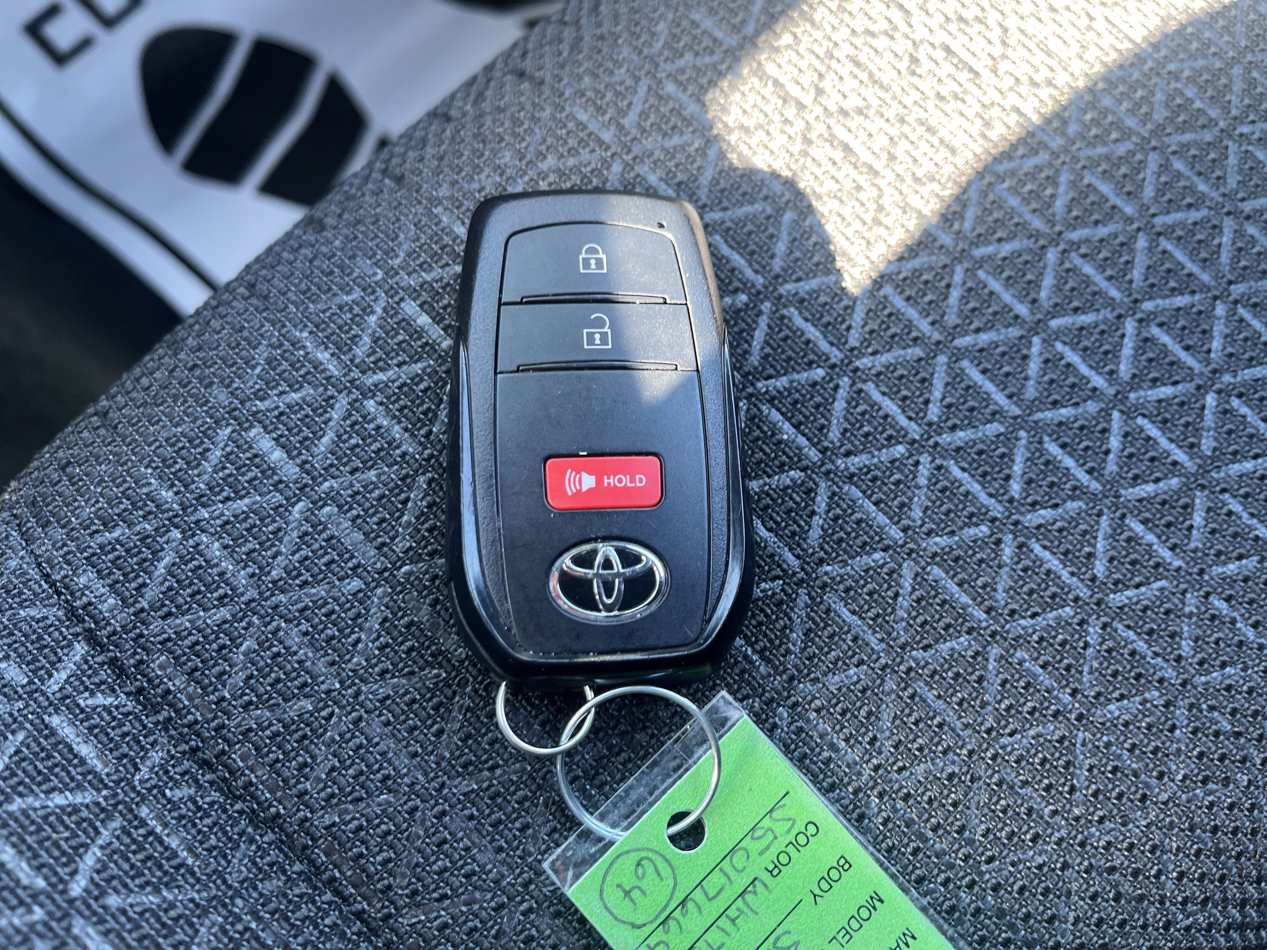 Used 2025 Toyota 4Runner SR5 image 27