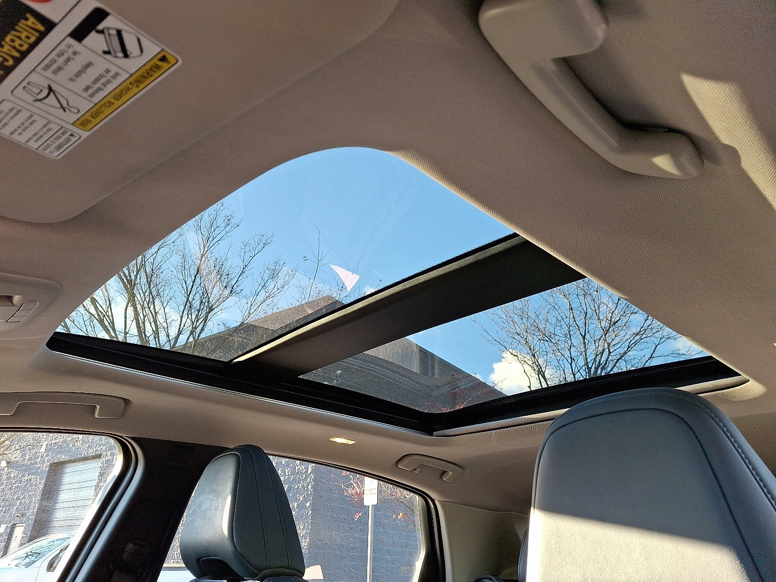 Certified 2024 Nissan Ariya AWD image 14