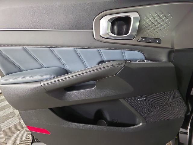 Certified 2025 Kia Sorento SX Prestige image 37