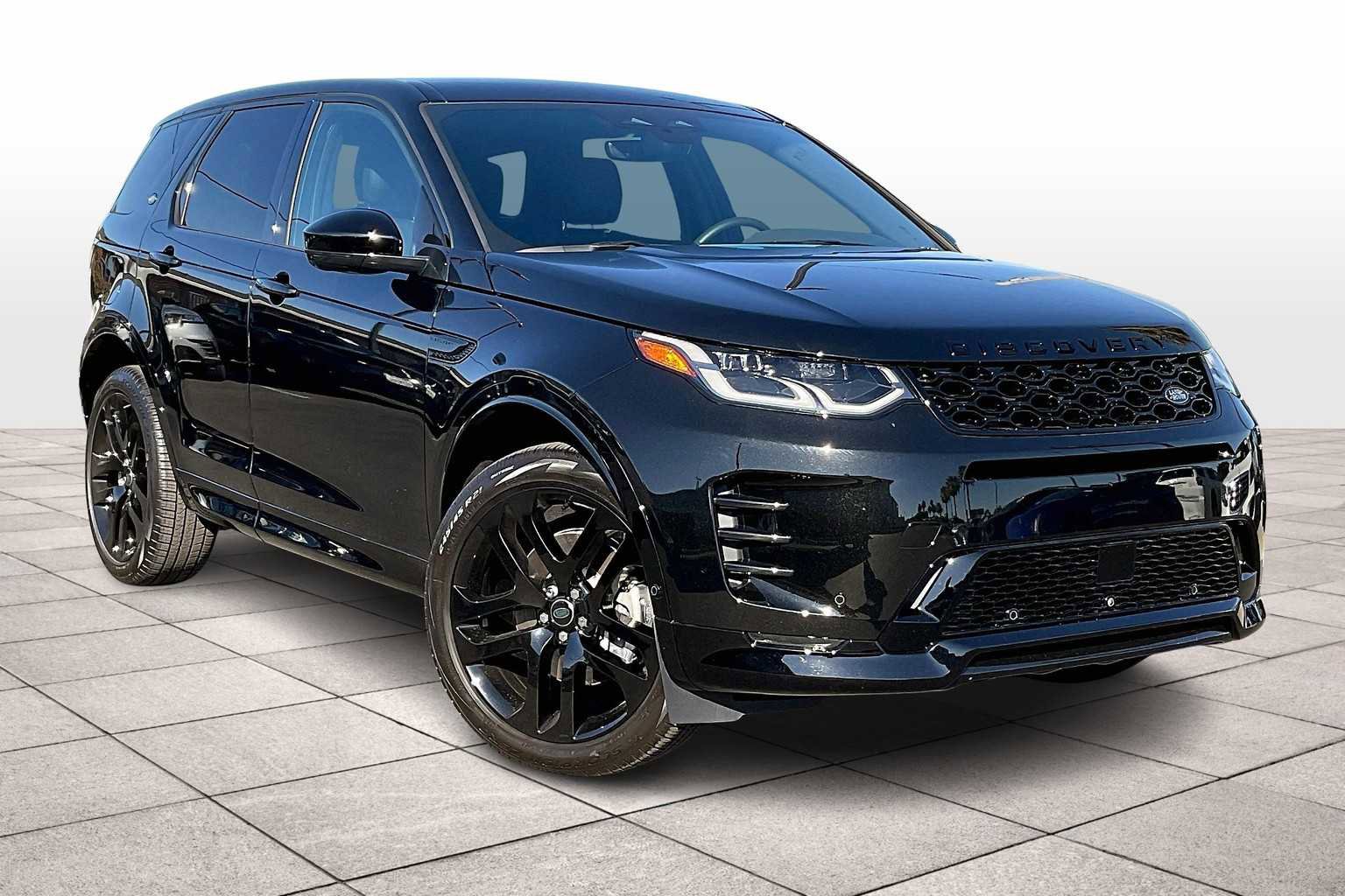 Used 2025 Land Rover Discovery Sport Dynamic SE image 2