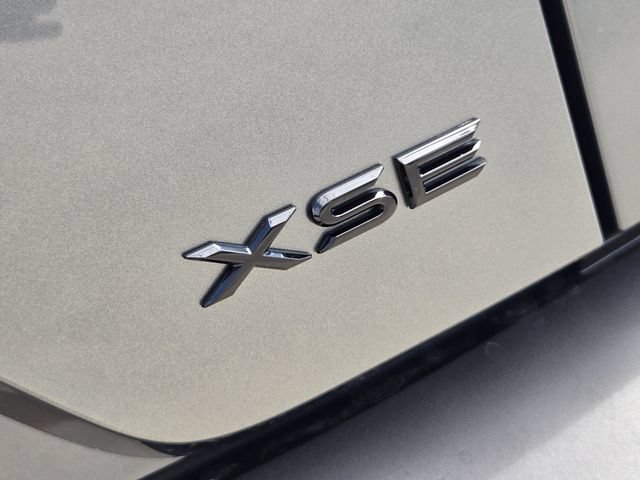 New 2026 Toyota C-HR AWD/4WD image 9