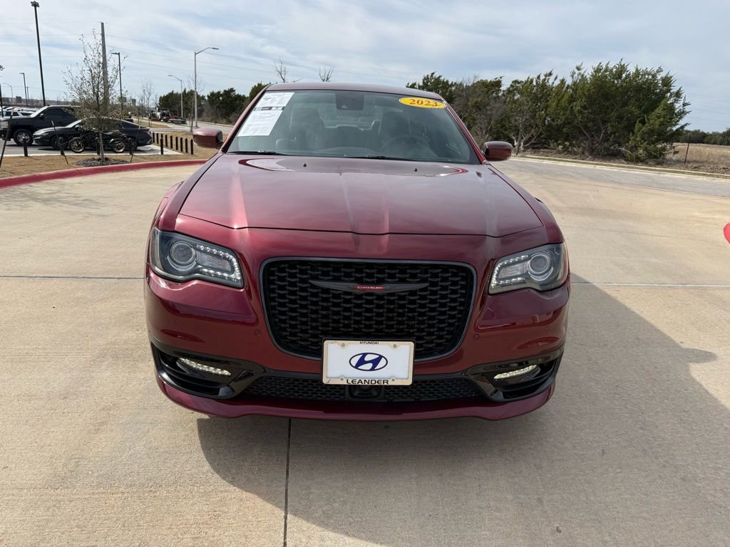 Used 2023 Chrysler 300 S w/ Comfort Group image 2