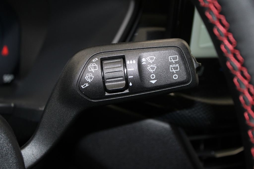 New 2026 Ford Escape ST-Line Select w/ Tech Pack #2 image 38