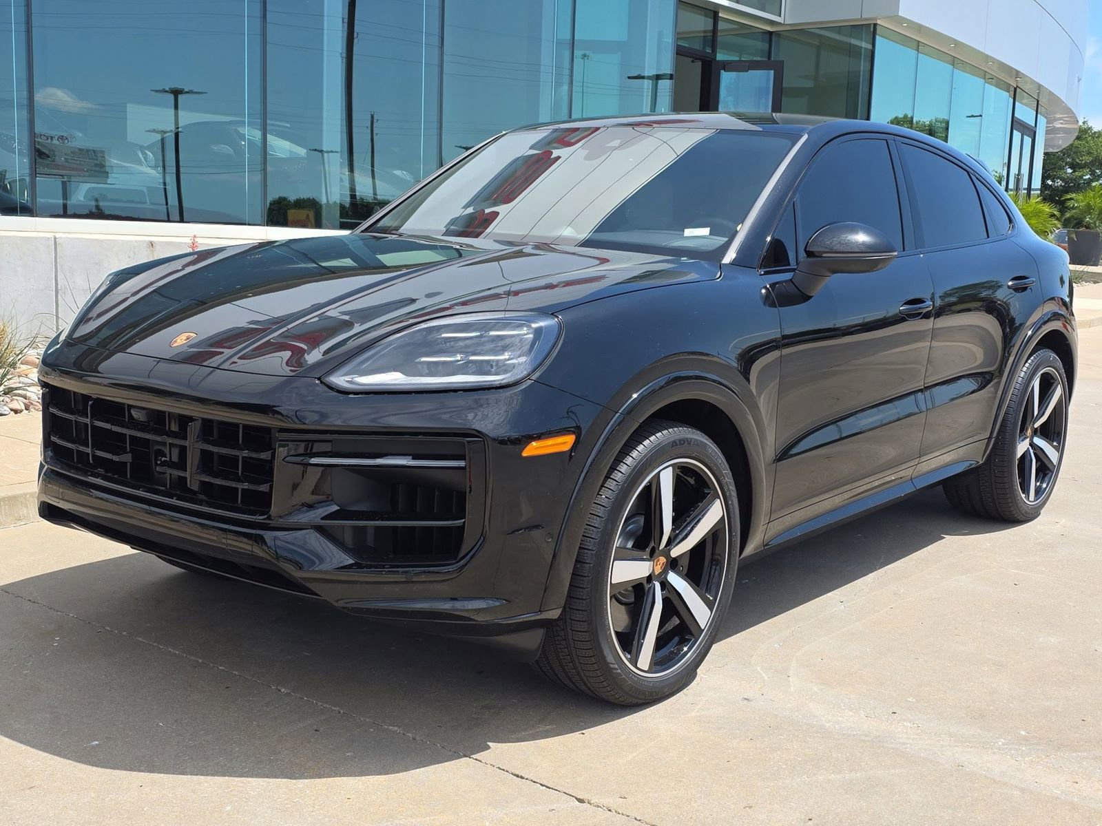 Certified 2026 Porsche Cayenne S AWD/4WD image 1