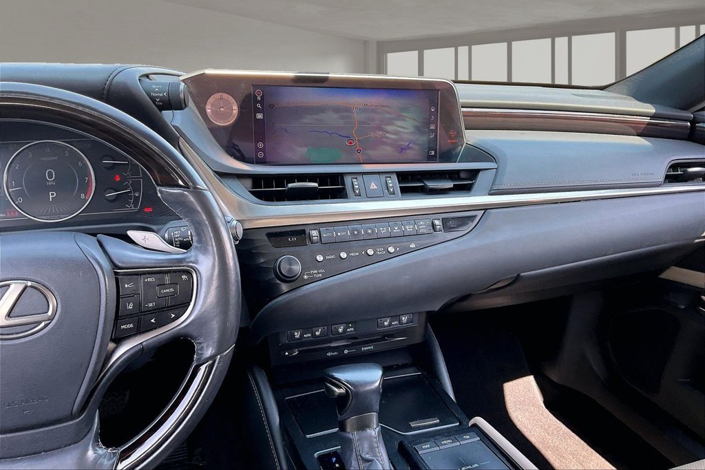 Used 2020 Lexus ES 350 w/ Premium Package FWD image 9