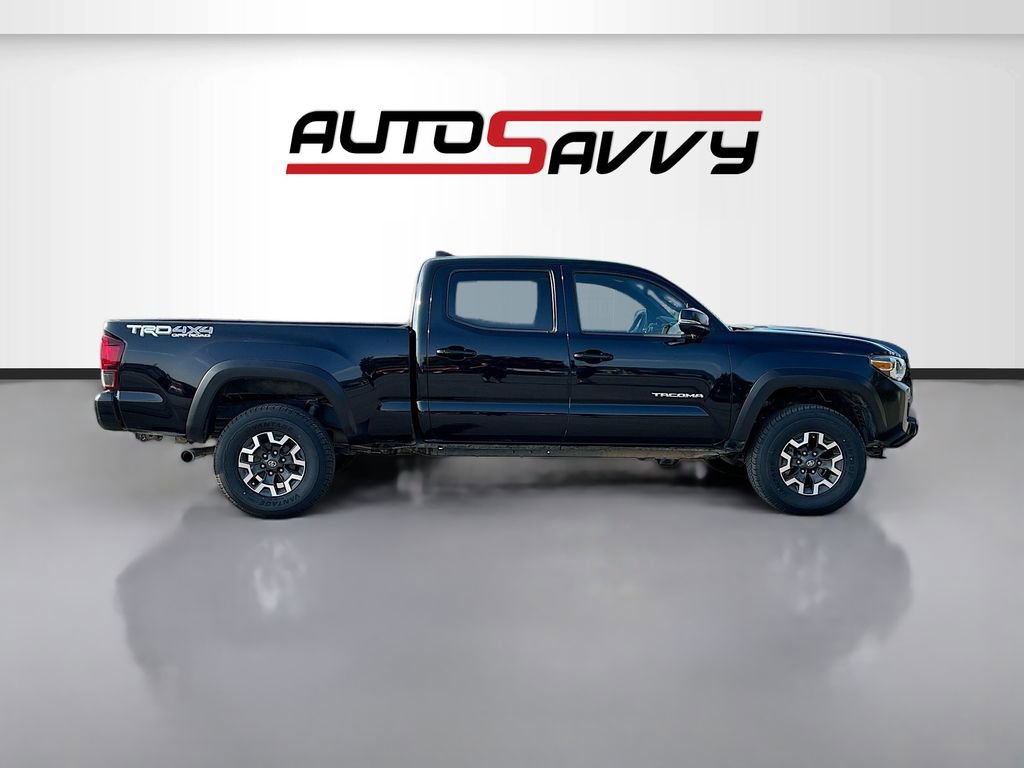 Used 2019 Toyota Tacoma TRD Off-Road w/ Technology Package image 8