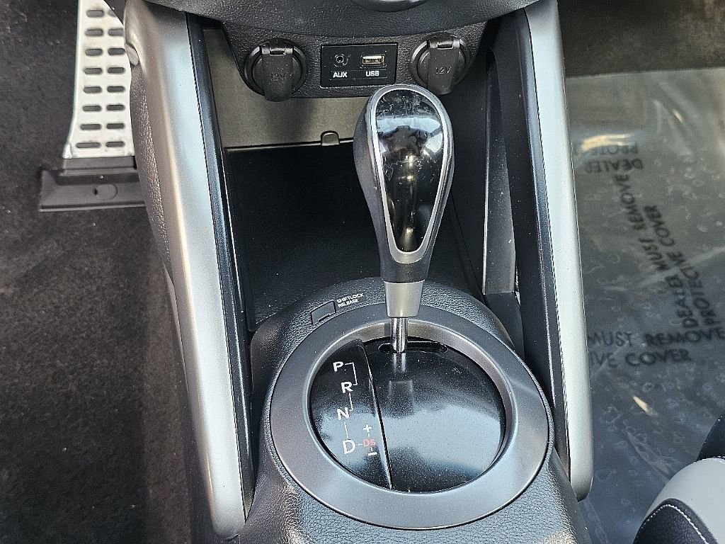 Used 2016 Hyundai Veloster Turbo image 36