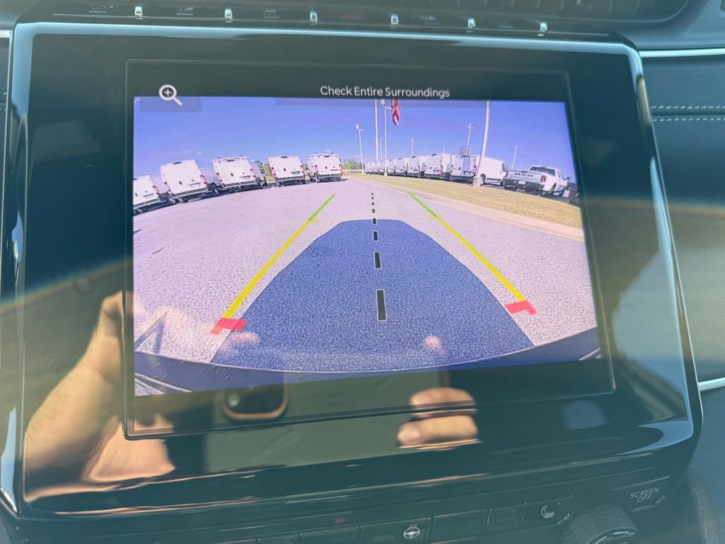 New 2025 Jeep Grand Cherokee Altitude image 18