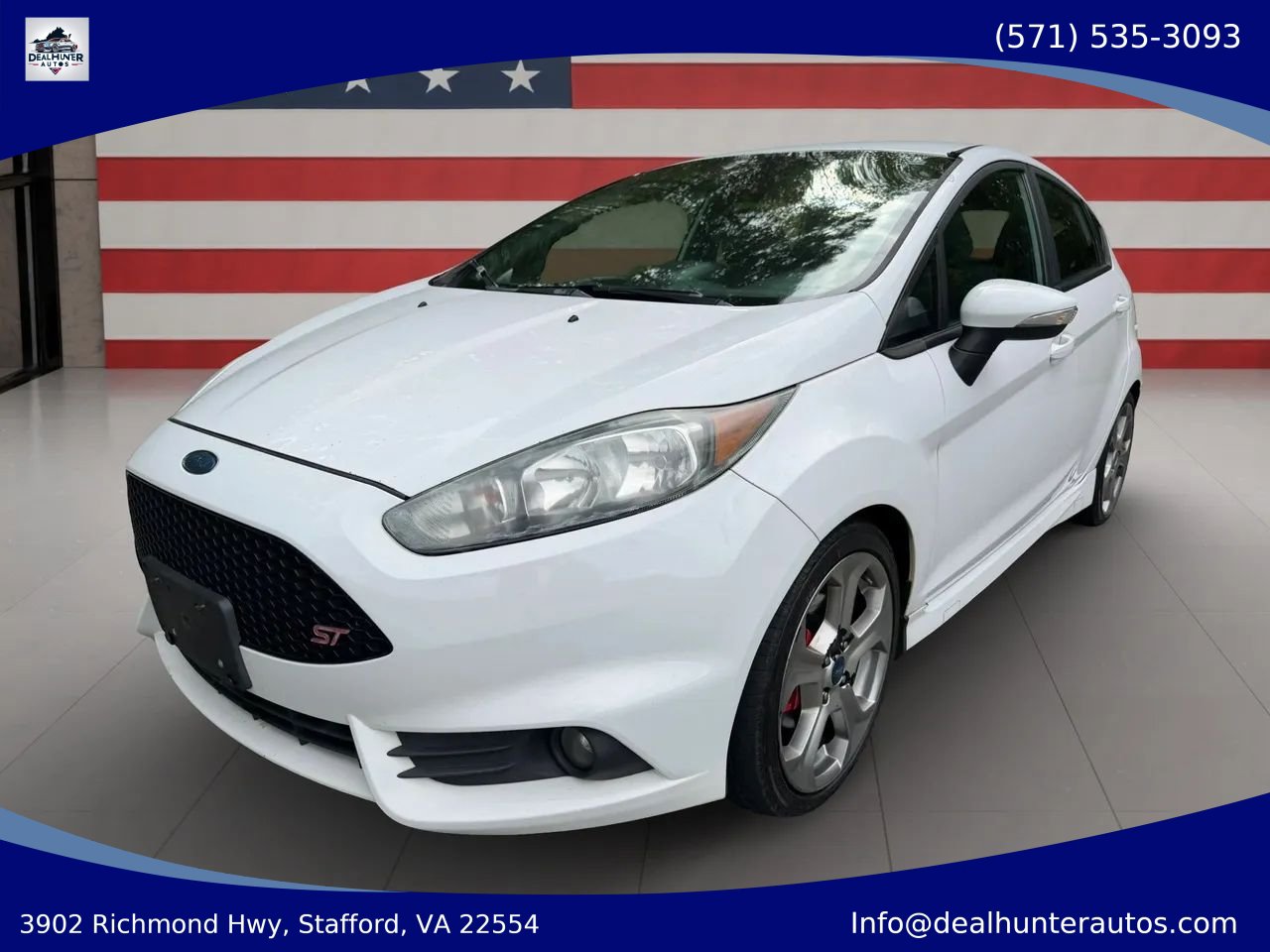 Used 2015 Ford Fiesta ST FWD image 1