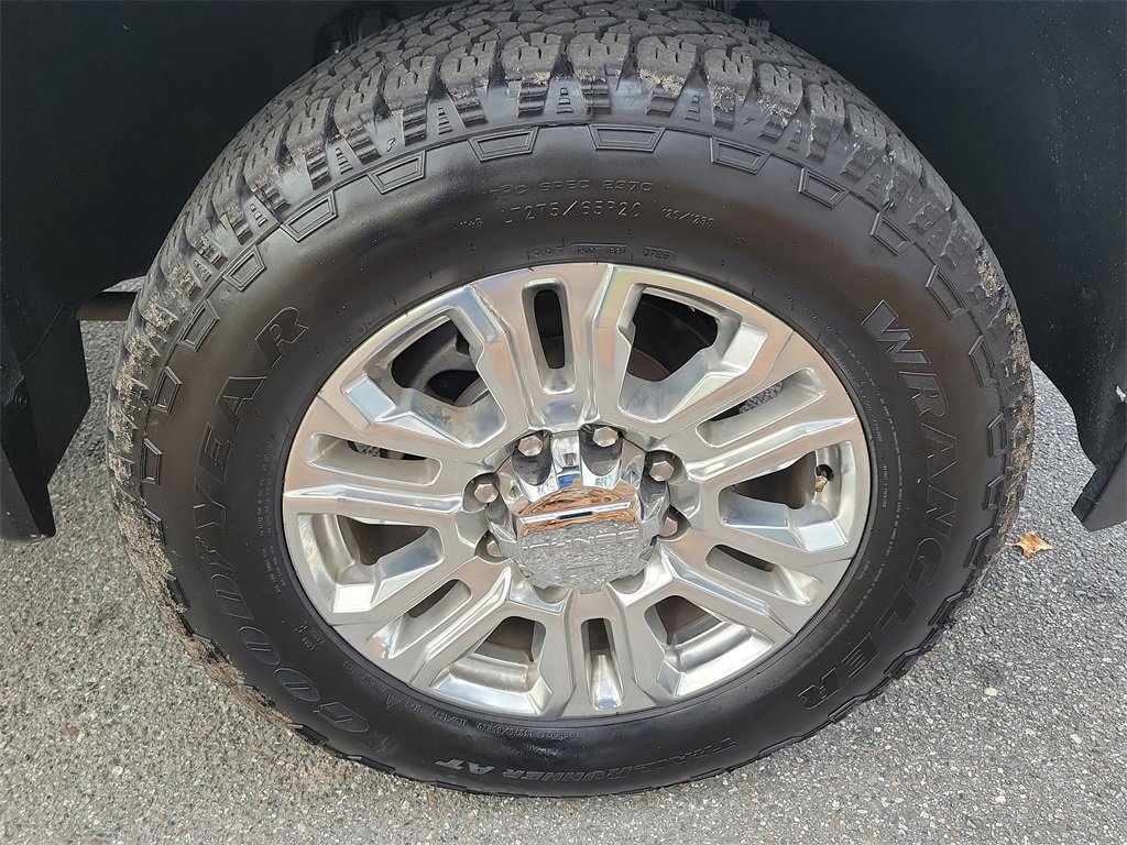 Used 2022 GMC Sierra 2500 Denali image 6