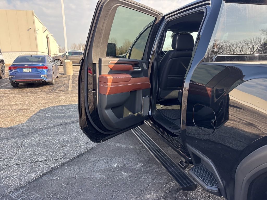 Used 2024 GMC Sierra 2500 Denali Ultimate image 20