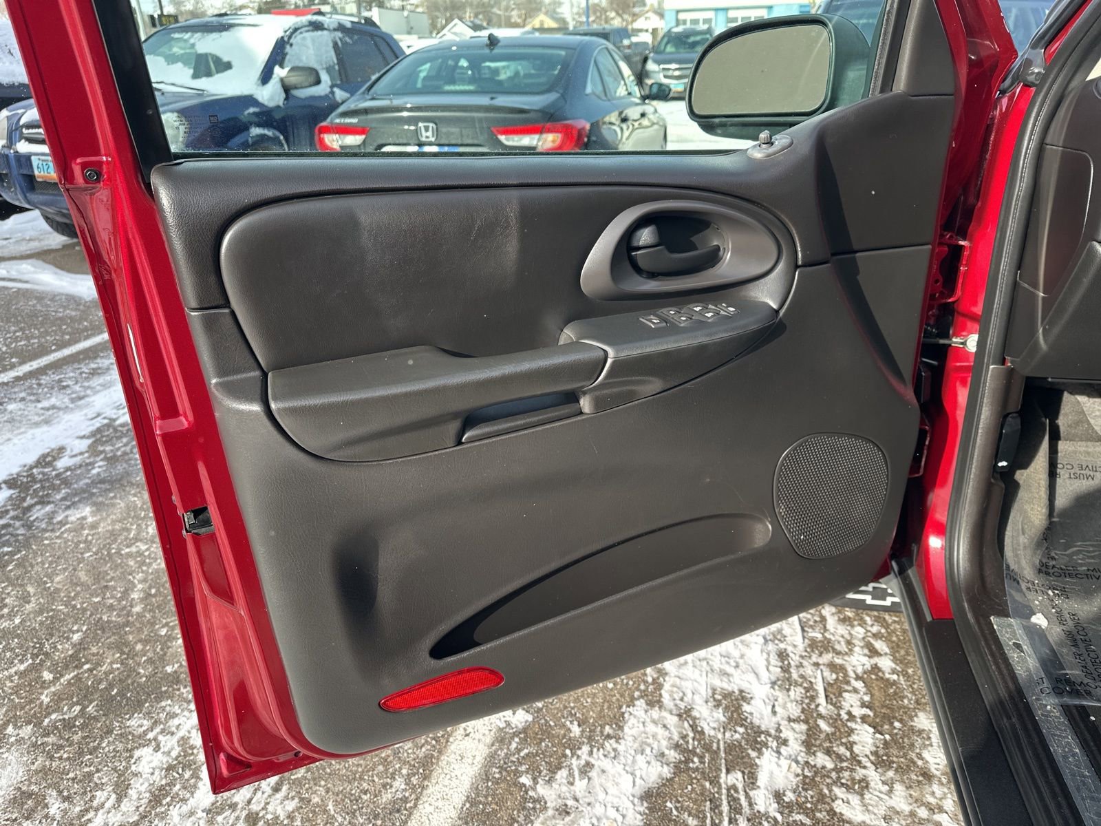 Used 2009 Chevrolet TrailBlazer LT w/ Sun And Sound Package image 16