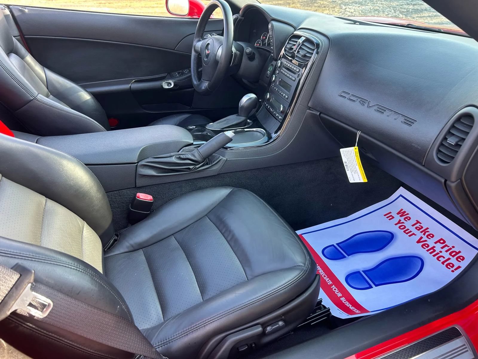 Used 2008 Chevrolet Corvette Convertible RWD image 23