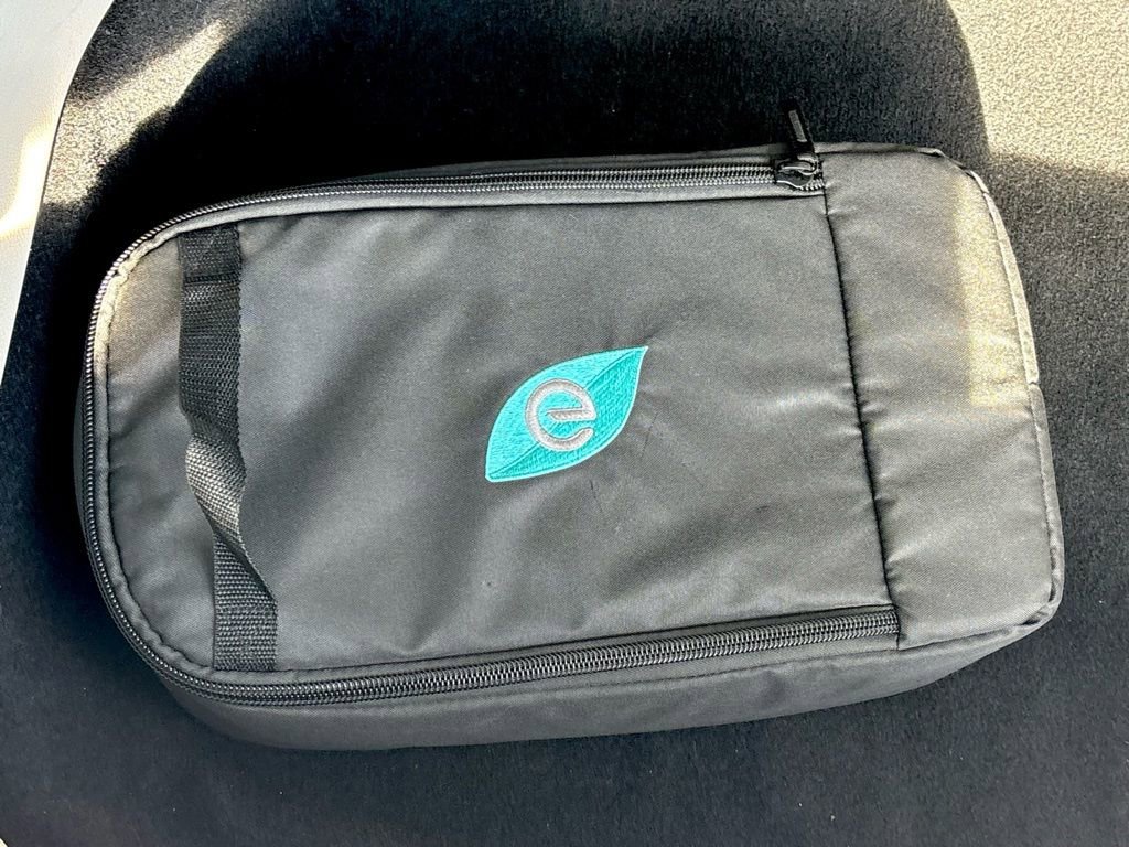 Used 2023 Chrysler Pacifica Touring-L image 27