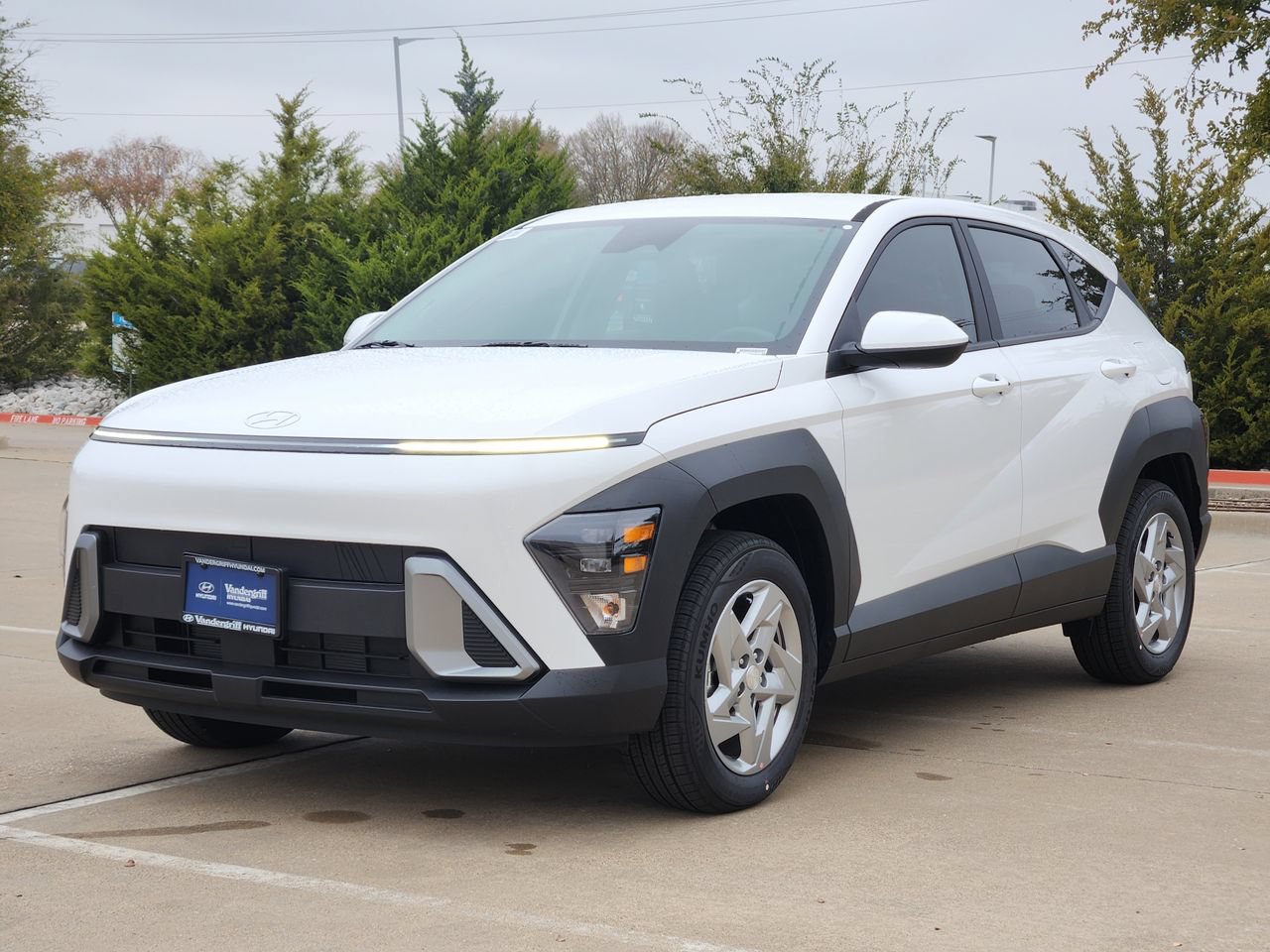 New 2026 Hyundai Kona SE FWD image 2