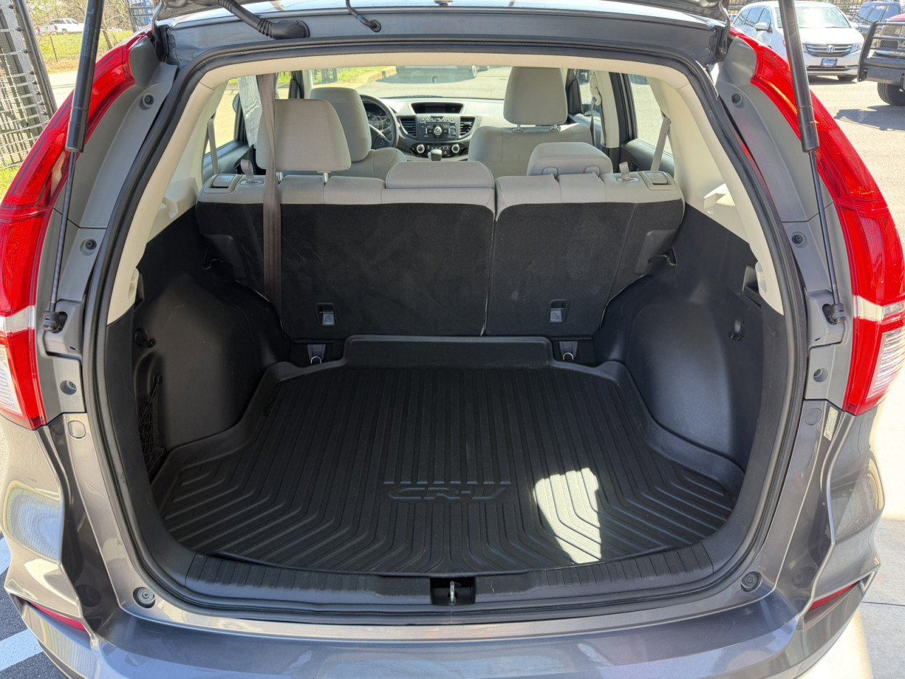 Used 2015 Honda CR-V LX image 11