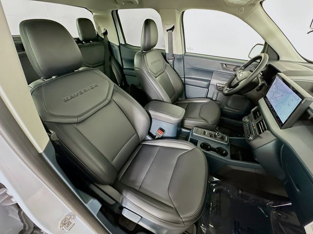 New 2026 Ford Maverick Lariat w/ Black Appearance Package image 29