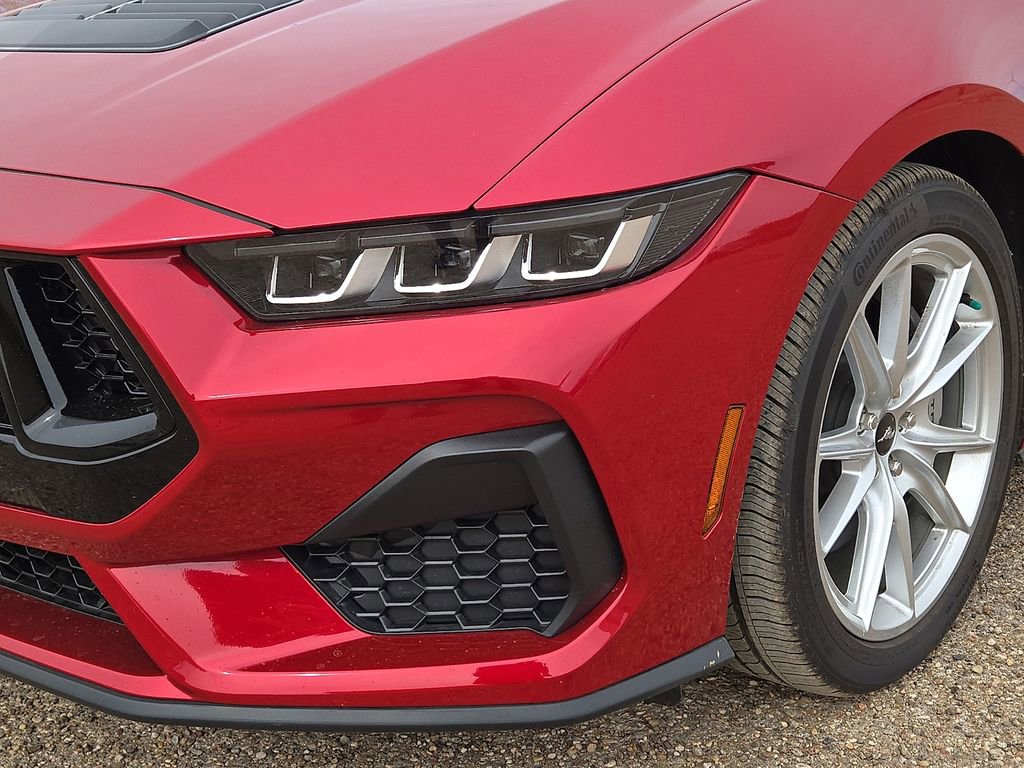 Used 2024 Ford Mustang GT Premium image 9