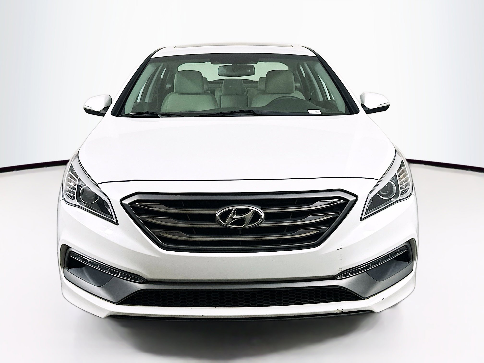 Used 2017 Hyundai Sonata Limited w/ Tech Package 03 image 2