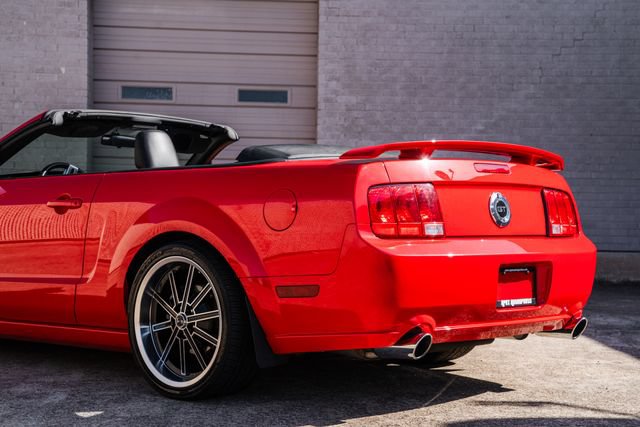 Used 2006 Ford Mustang GT Premium RWD image 55