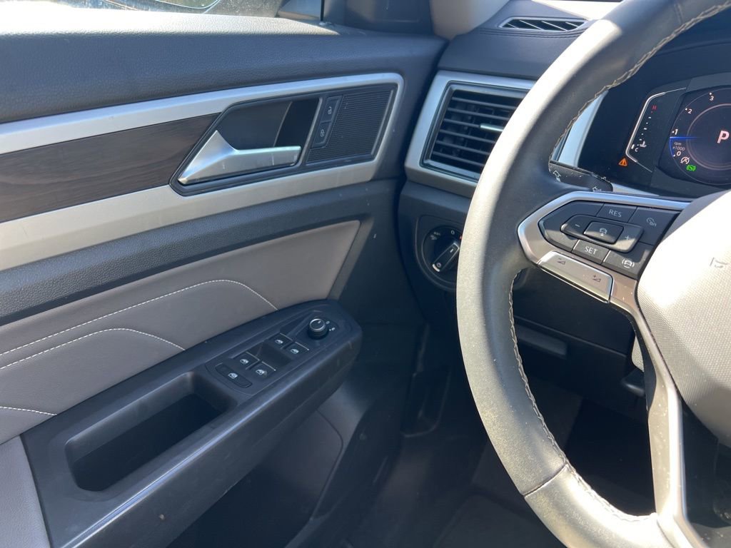 Used 2022 Volkswagen Atlas SE image 18