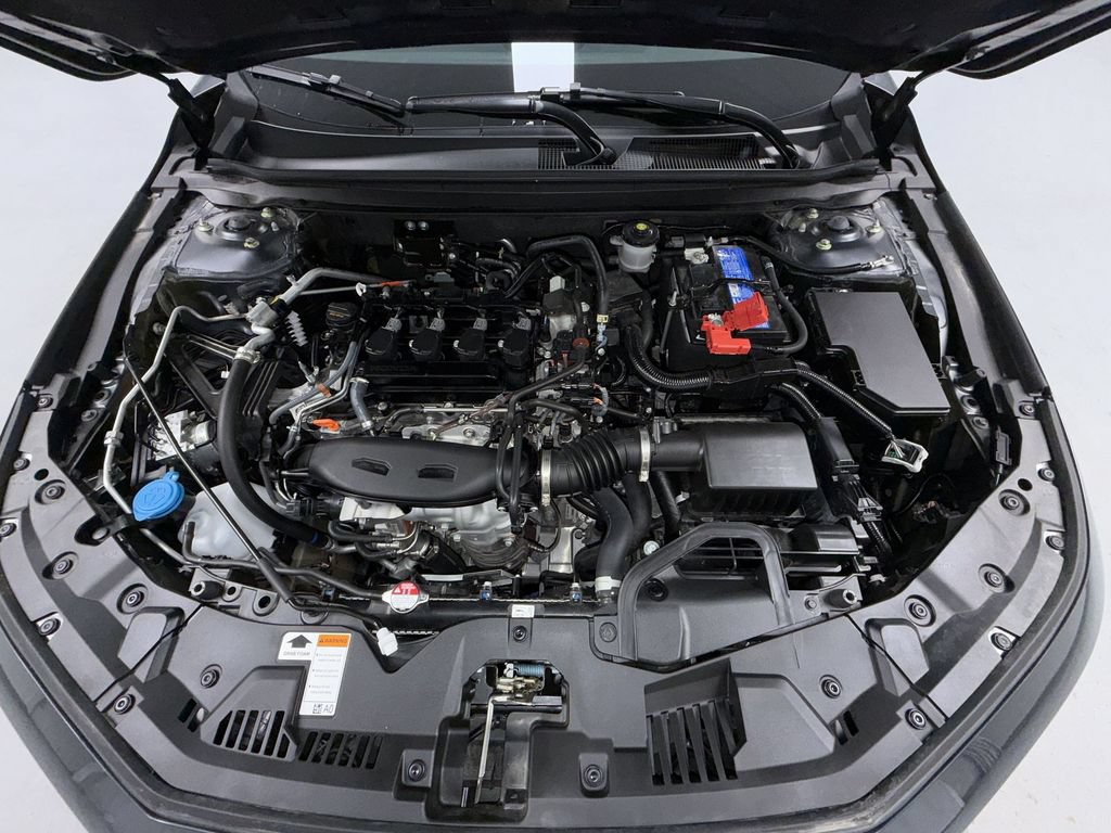 Certified 2025 Honda Accord LX image 19