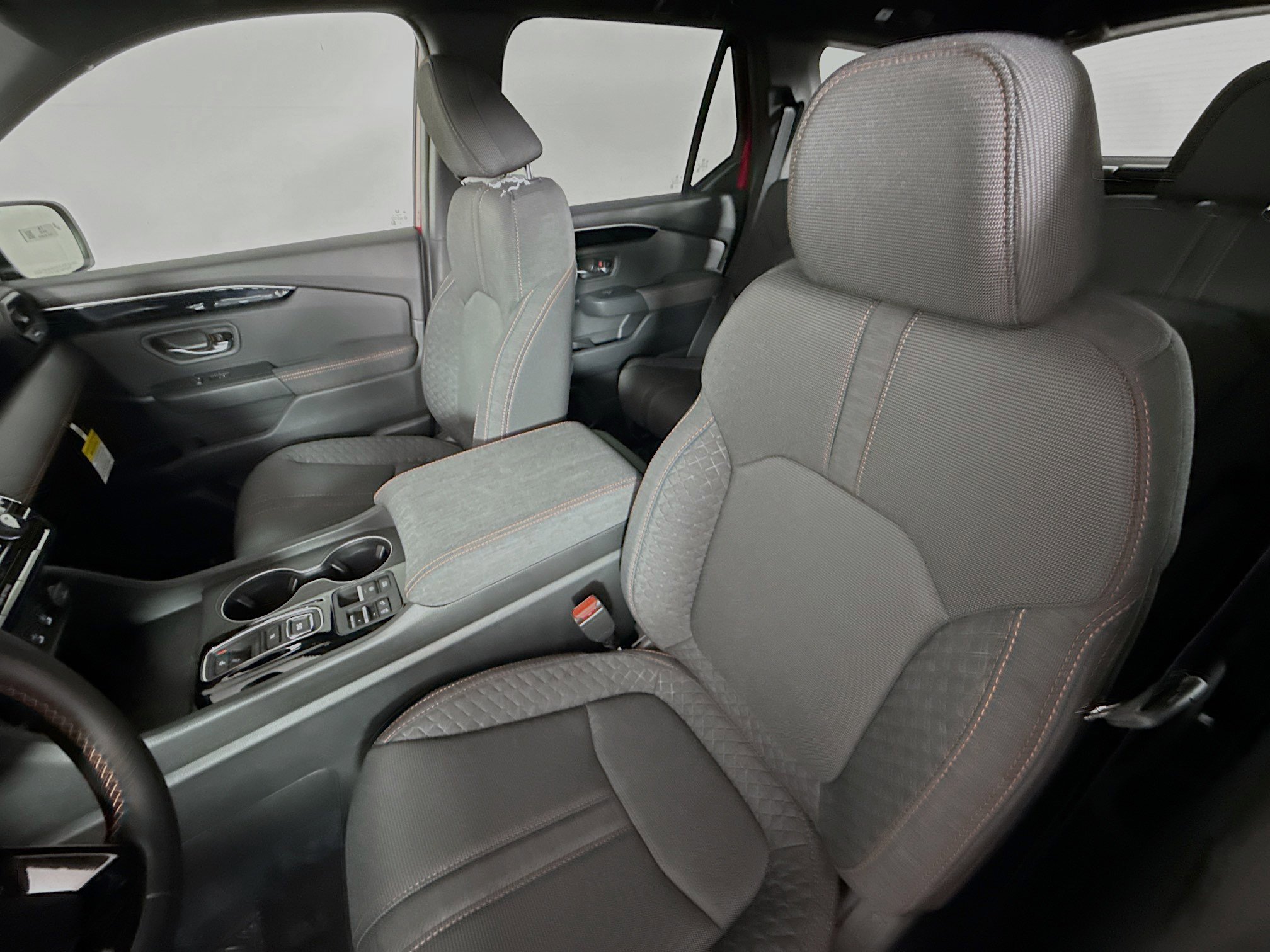 New 2026 Honda Pilot Sport image 26
