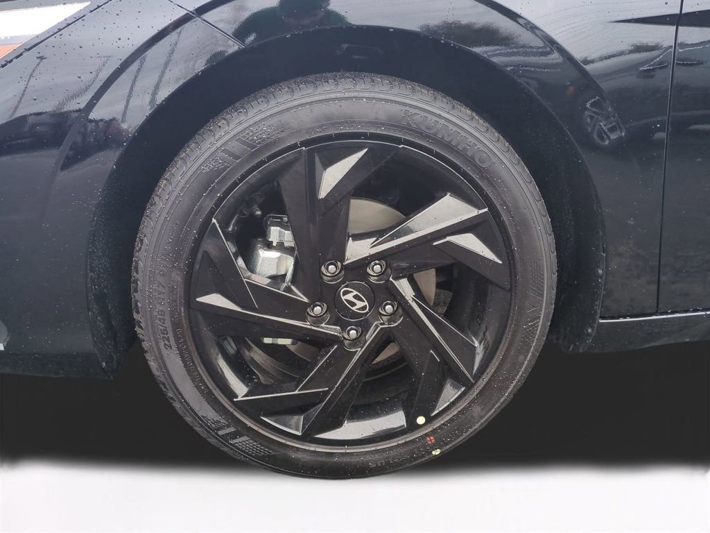 New 2026 Hyundai Elantra Sport image 11