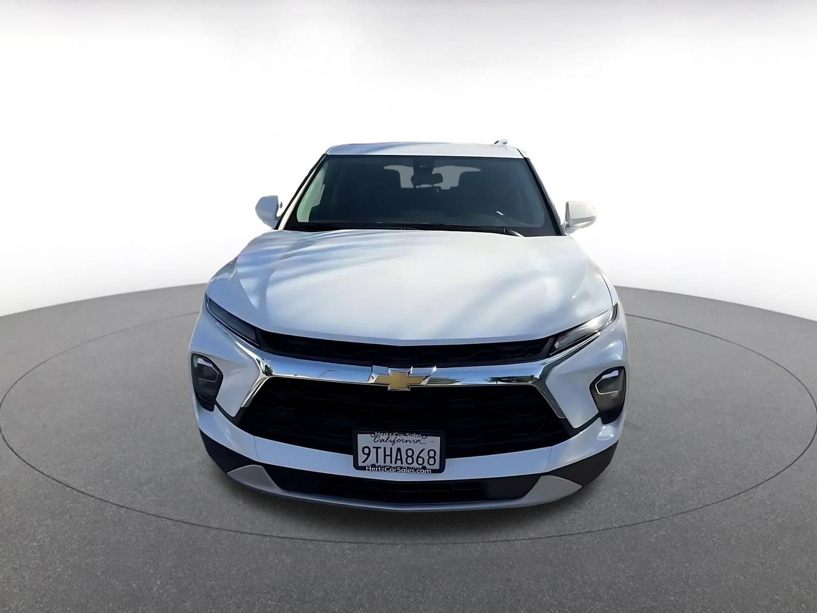 Used 2025 Chevrolet Blazer LT FWD image 4