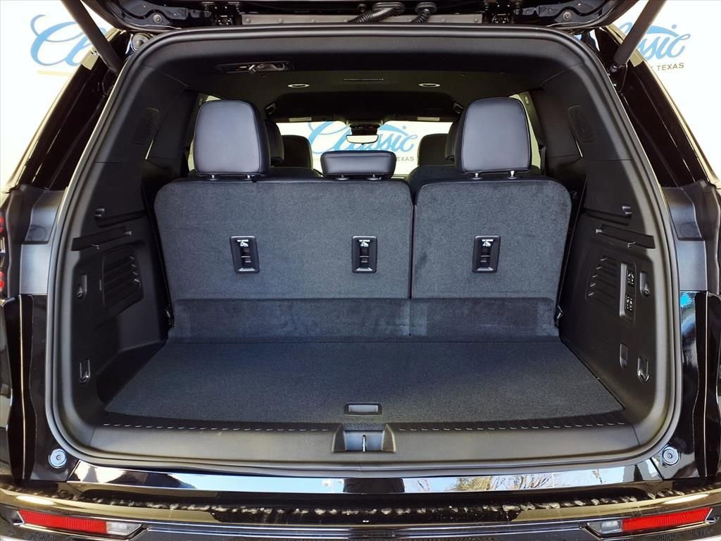 New 2026 GMC Acadia Denali w/ Super Cruise Package image 17