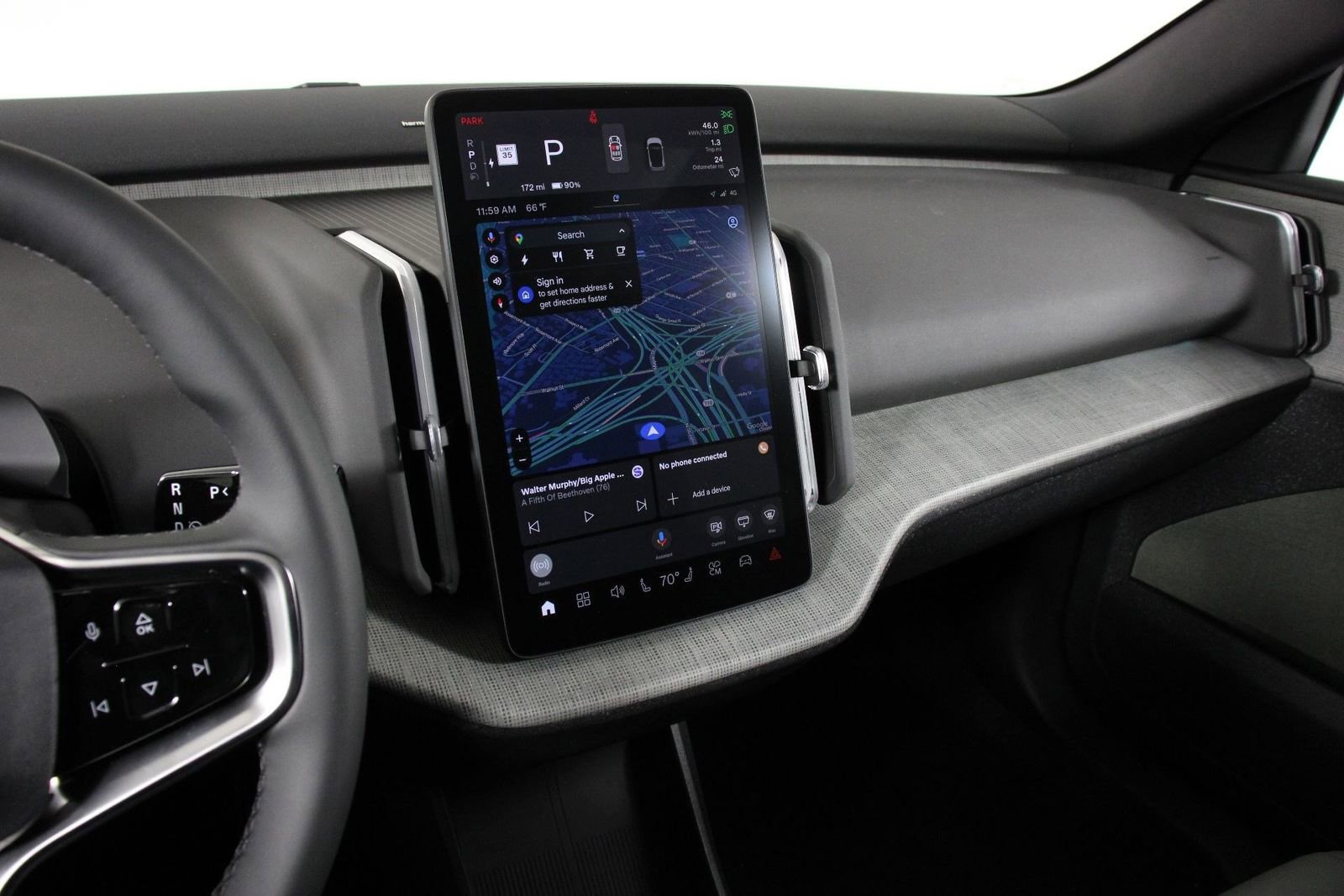 New 2026 Volvo EX30 Plus w/ Climate Package image 6