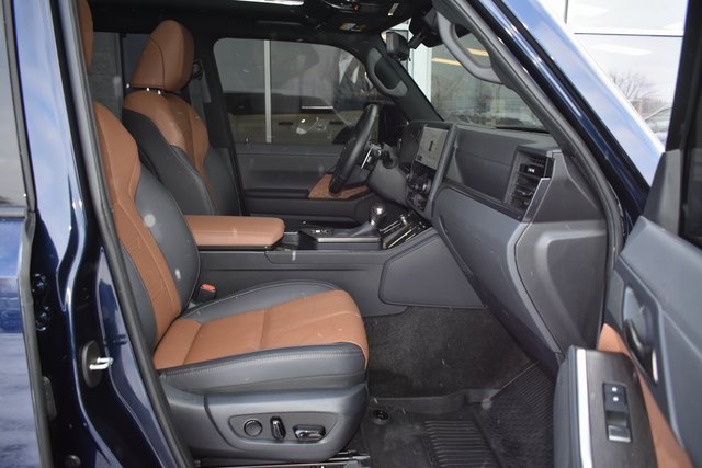 Used 2025 Lexus GX 550 image 54