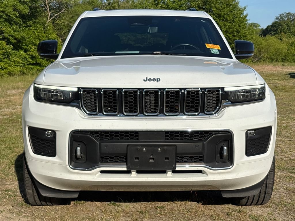 Used 2021 Jeep Grand Cherokee L Overland w/ Luxury Tech Group IV AWD/4WD image 2